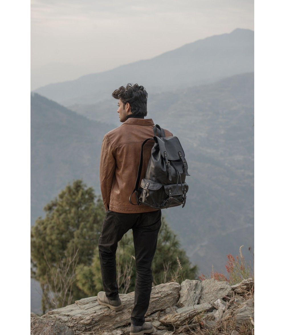 Porter Black Leather Travel Rucksack | Alaskan Leather Company